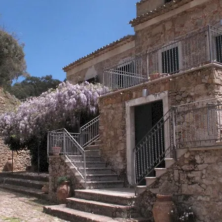 Masseria Bannata Hotel