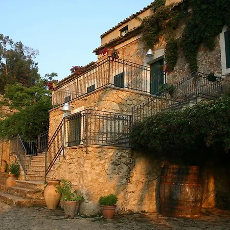 Hotel Masseria Bannata 3*